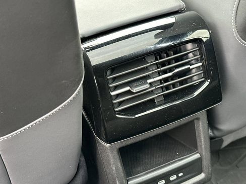 Used 2023 Volkswagen ID.4 Pro S image 13