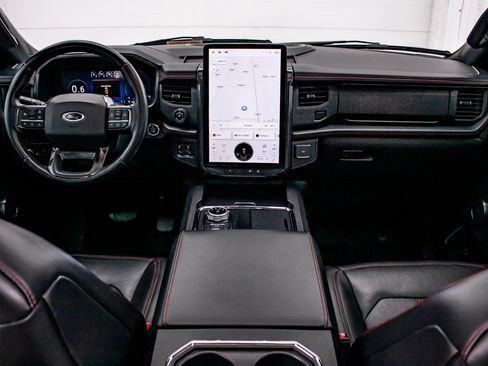 Used 2022 Ford Expedition Max Limited image 26