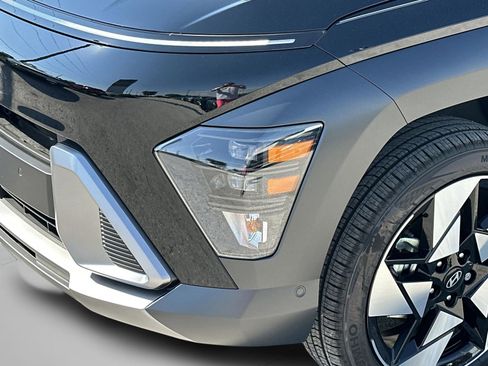New 2026 Hyundai Kona Limited AWD/4WD image 8