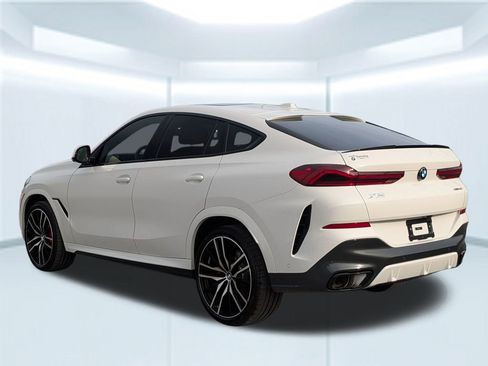 Used 2026 BMW X6 xDrive40i image 3