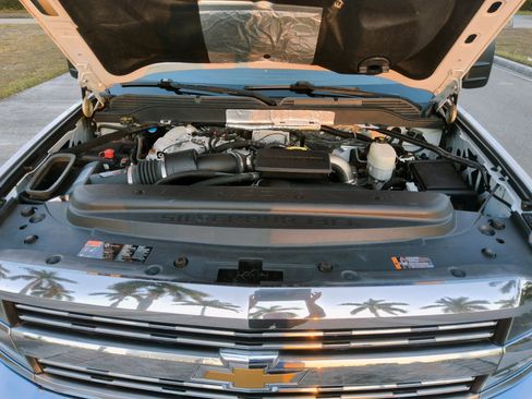 Used 2017 Chevrolet Silverado 3500 W/T image 39
