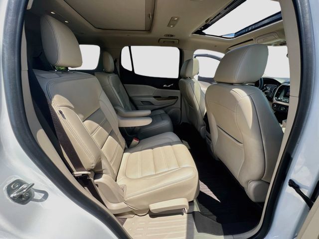 Used 2019 GMC Acadia Denali w/ Technology Package AWD/4WD image 26