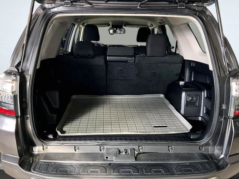 Used 2019 Toyota 4Runner TRD Off-Road image 4