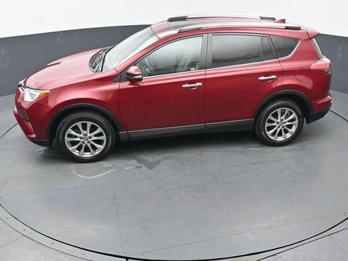 Used 2018 Toyota RAV4 Limited image 41