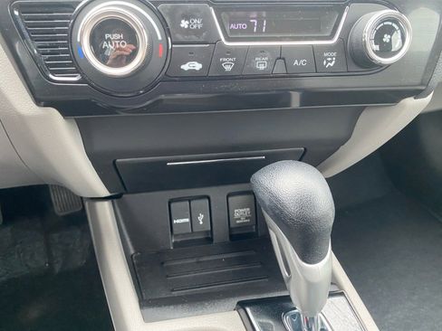 Used 2015 Honda Civic EX image 22