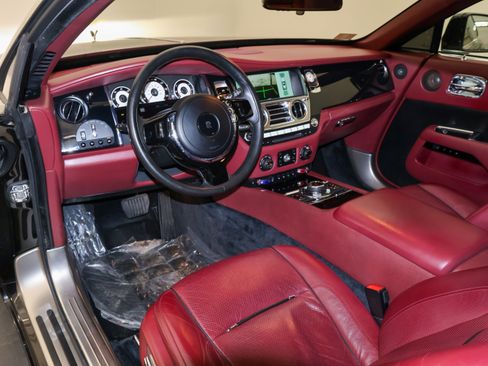 Used 2015 Rolls-Royce Wraith RWD image 16