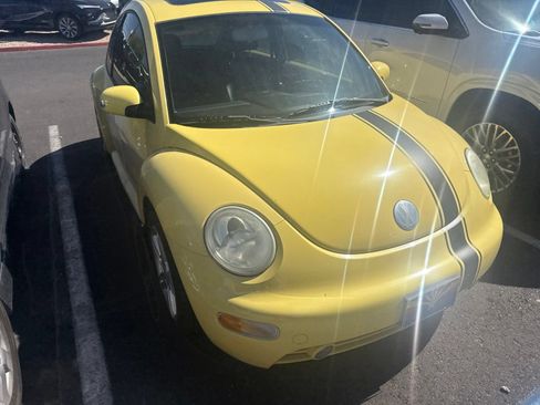 Used 2005 Volkswagen Beetle GLS FWD image 16