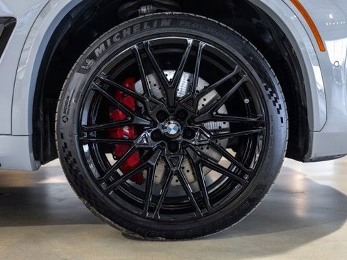 Used 2025 BMW X5 M Competition w/ Executive Package AWD/4WD image 24