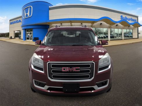 Used 2016 GMC Acadia SLT image 3