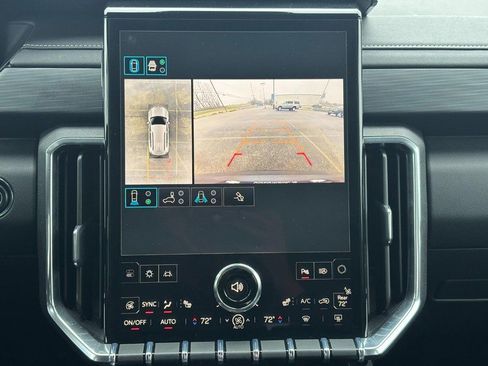 Certified 2025 GMC Acadia Elevation image 22