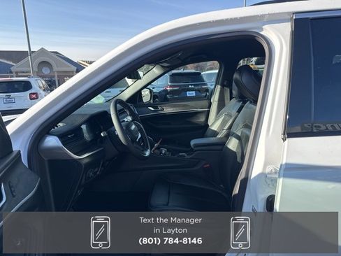 New 2026 Jeep Grand Cherokee Limited image 11