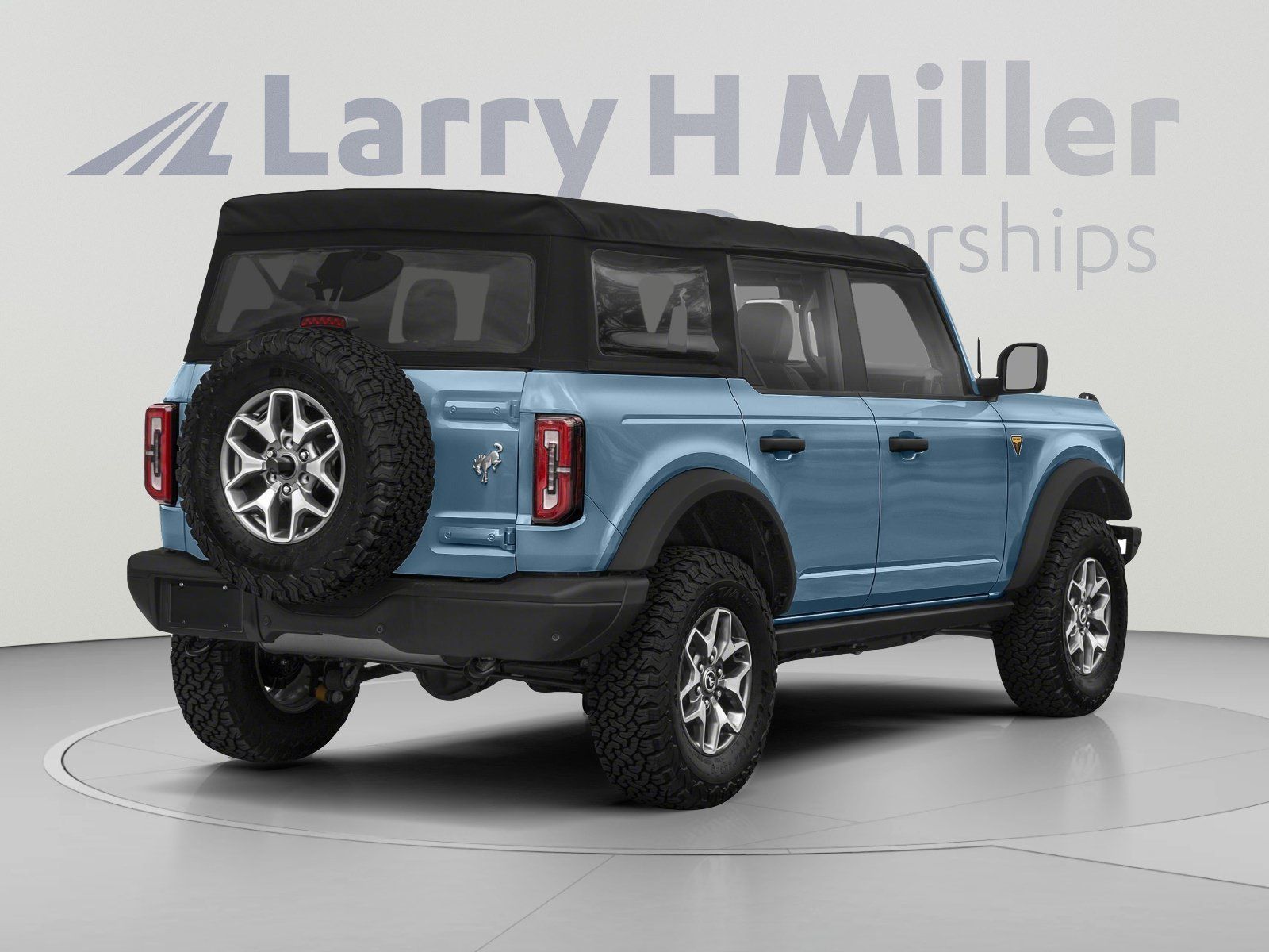 Used 2022 Ford Bronco Badlands AWD/4WD image 2