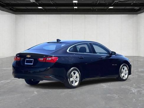 Used 2023 Chevrolet Malibu LT w/ Driver Confidence Package FWD image 5