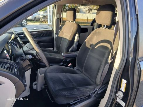 Used 2016 Dodge Grand Caravan SE w/ Quick Order Package 29E SE FWD image 29