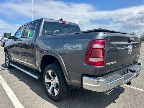 Used 2019 RAM 1500 Laramie AWD/4WD image 3