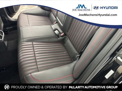 Used 2025 Genesis G70 3.3T Advanced image 23