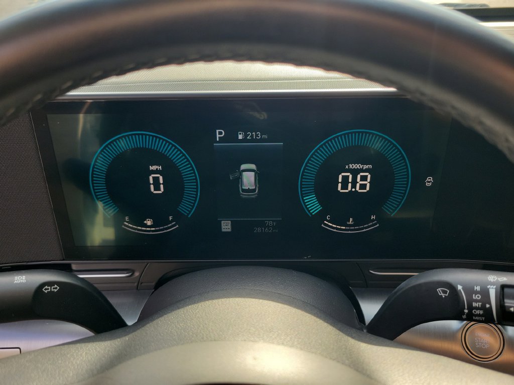 Used 2025 Hyundai Kona SEL AWD/4WD image 27