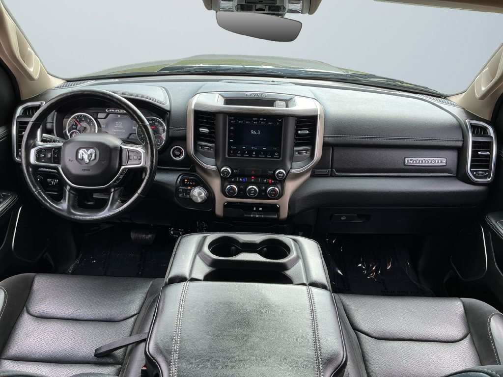 Used 2019 RAM 1500 Laramie AWD/4WD image 11