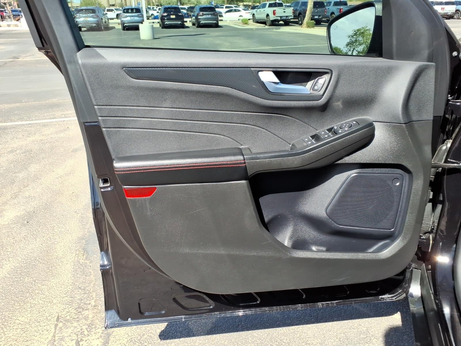 Certified 2024 Ford Escape ST-Line w/ Tech Pack #1 FWD image 20