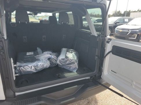 New 2026 Ford Bronco Big Bend w/ Black Diamond Package AWD/4WD image 27