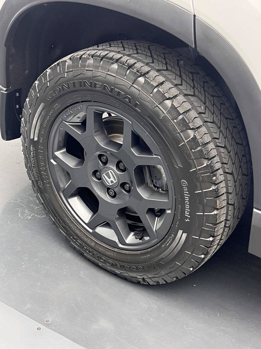 Certified 2025 Honda Pilot TrailSport image 45