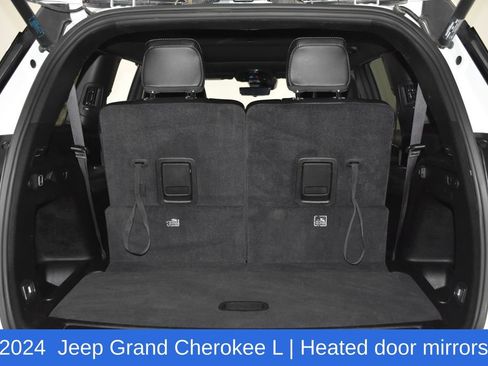 Used 2024 Jeep Grand Cherokee L Limited w/ Luxury Tech Group II image 31