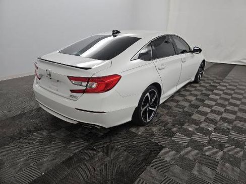 Used 2021 Honda Accord Sport Special Edition image 2