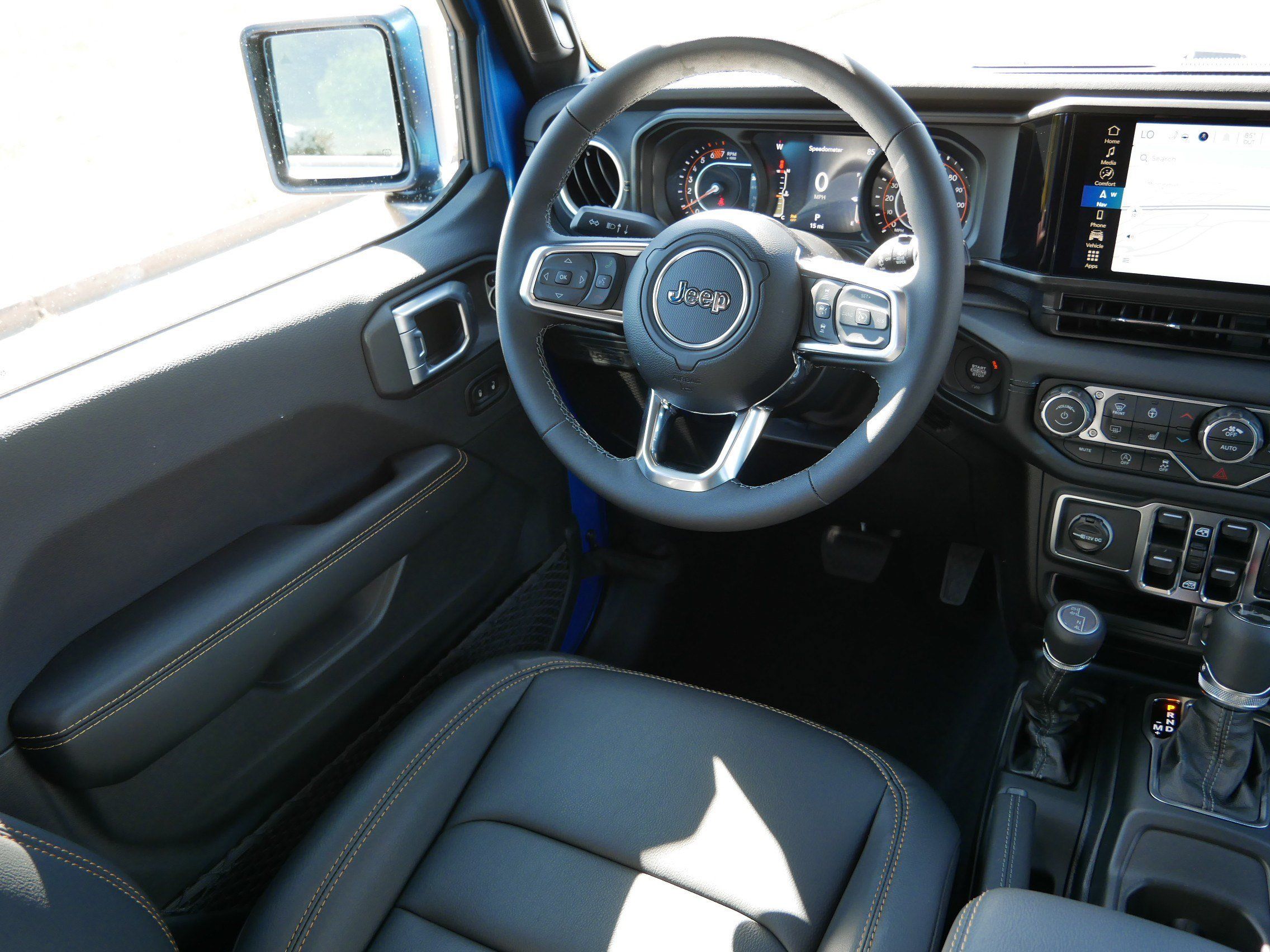 New 2027 Jeep Wrangler Unlimited Sahara AWD/4WD image 9