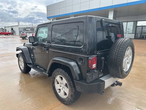 Used 2012 Jeep Wrangler Sahara AWD/4WD image 25