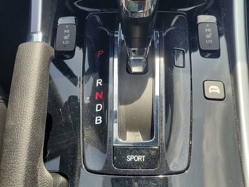 Used 2017 Honda Accord Touring image 37