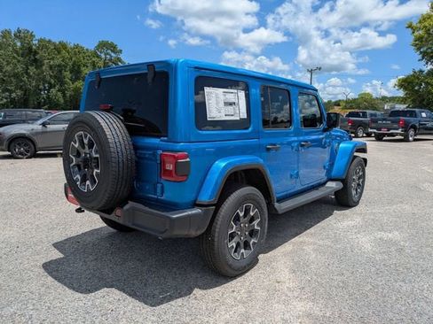 New 2025 Jeep Wrangler Sahara image 37