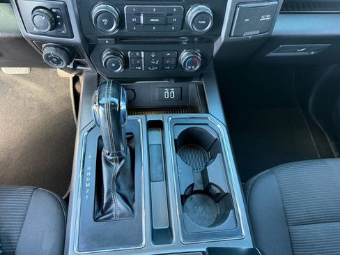 Used 2016 Ford F150 XLT w/ Equipment Group 302A Luxury image 12