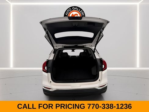 Used 2022 GMC Terrain SLT AWD/4WD image 27
