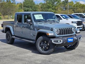 New 2025 Jeep Gladiator Sport video 2