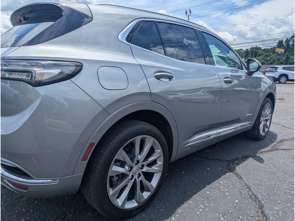 Used 2023 Buick Envision Avenir FWD image 4