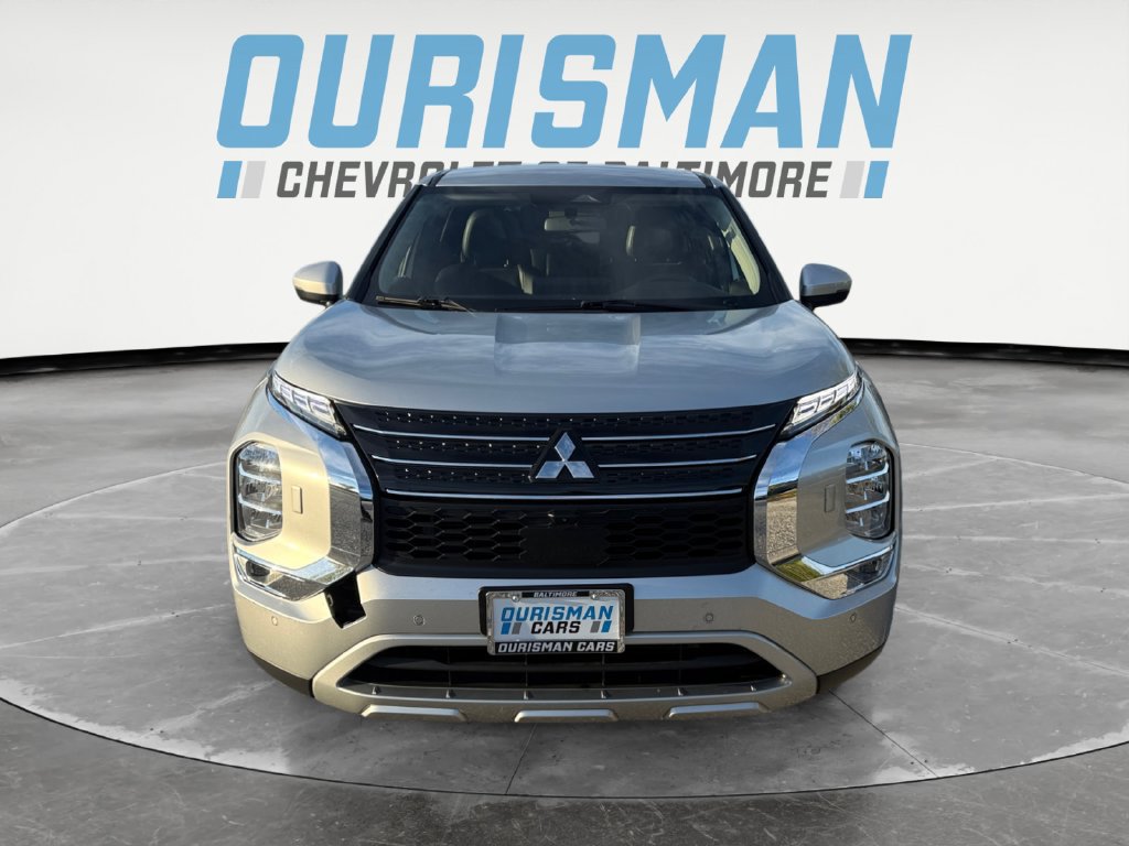 Used 2024 Mitsubishi Outlander AWD image 8