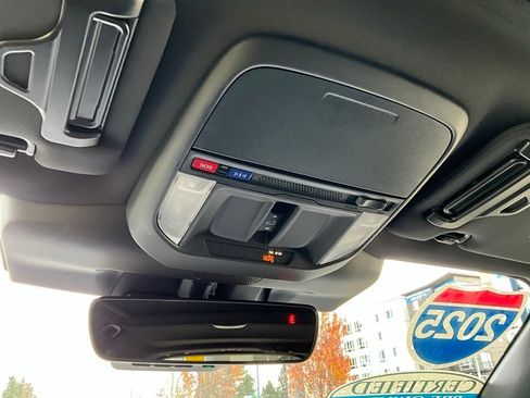 Certified 2025 Subaru Forester Sport image 17