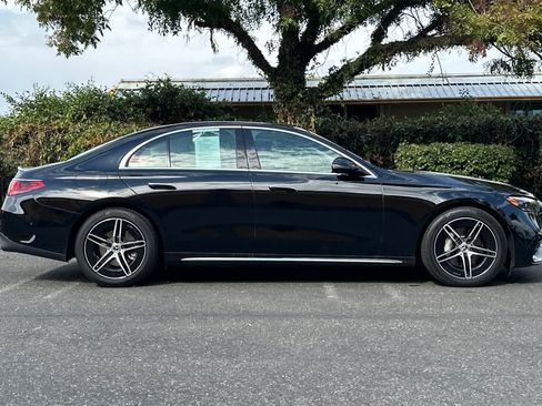 Certified 2025 Mercedes-Benz E 350 Sedan image 2