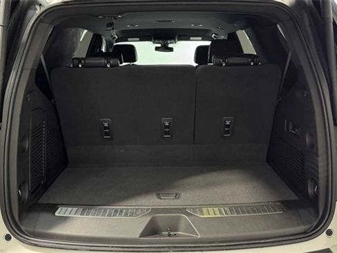 Used 2021 Chevrolet Tahoe RST w/ Luxury Package image 38