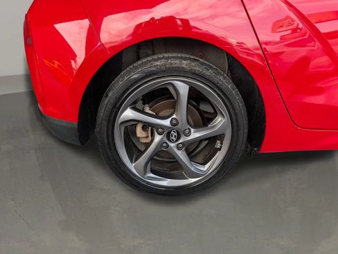 Used 2019 Hyundai Veloster 2.0 FWD image 11