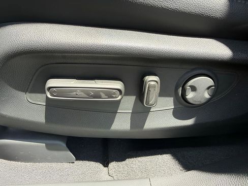 Certified 2024 Honda CR-V EX-L image 9