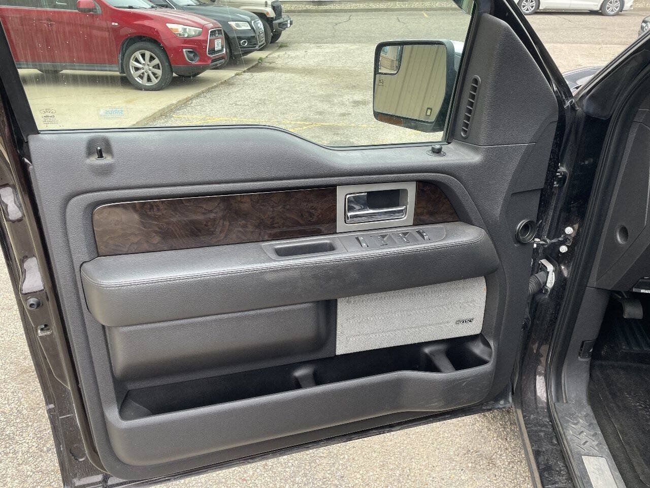 Used 2013 Ford F150 Platinum AWD/4WD image 21