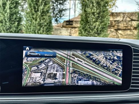 Used 2024 Mercedes-Benz GLS 450 4MATIC image 24