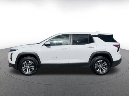 Used 2025 Chevrolet Equinox LT image 8