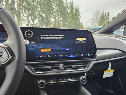 New 2026 Chevrolet Equinox EV RS image 15