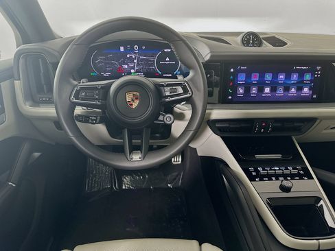 New 2026 Porsche Cayenne S AWD/4WD image 15