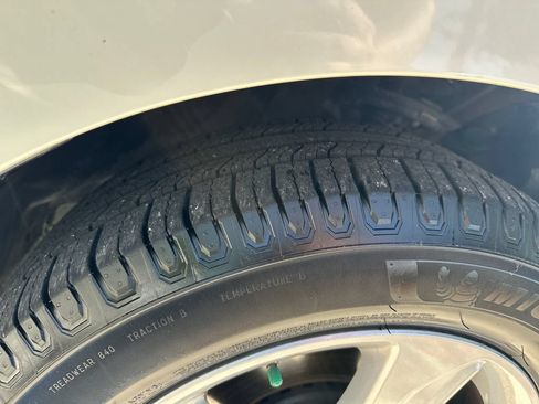 Used 2019 Honda Odyssey EX-L image 19