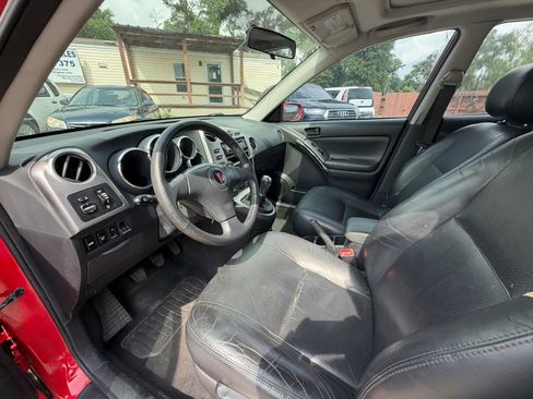 Used 2005 Pontiac Vibe GT w/ Power Group Value Package image 10