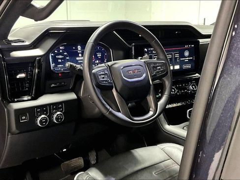 Used 2024 GMC Sierra 1500 AT4X AWD/4WD image 16