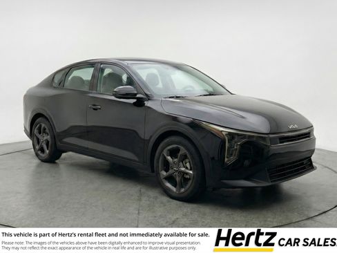 Used 2025 Kia K4 FWD image 1
